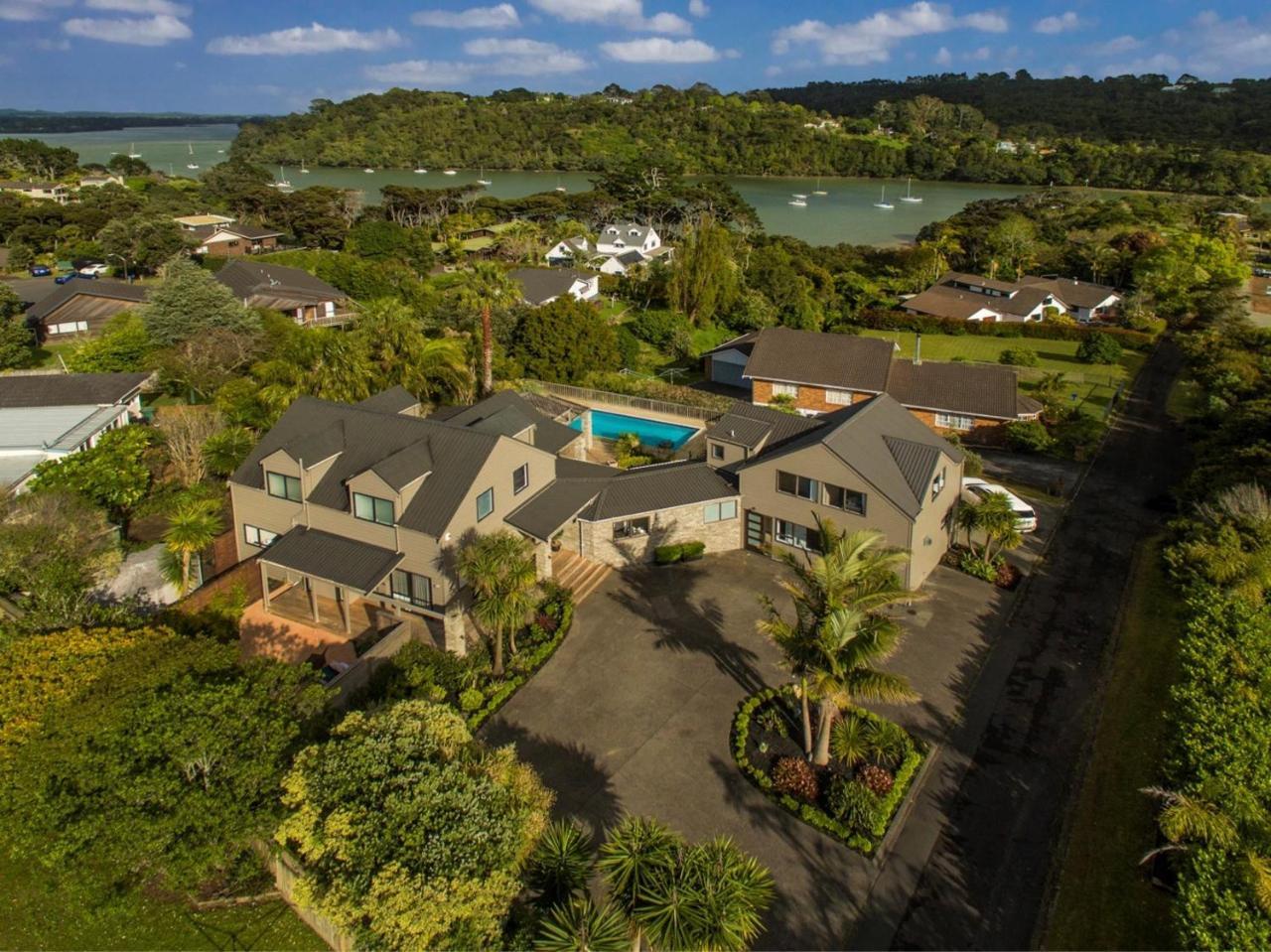 Greenhithe House Hotel Auckland Exterior photo